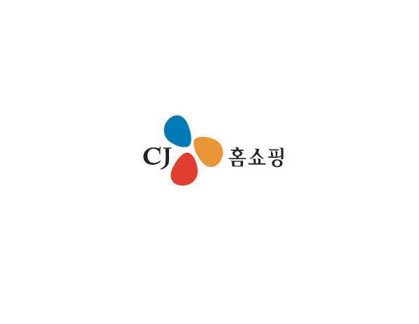 CJ與3朵不同顏色的花瓣組成的LOGO設(shè)計
