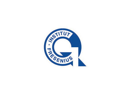 Q字母為主結(jié)構(gòu)與英文名稱相環(huán)繞的藍(lán)色LOGO設(shè)計